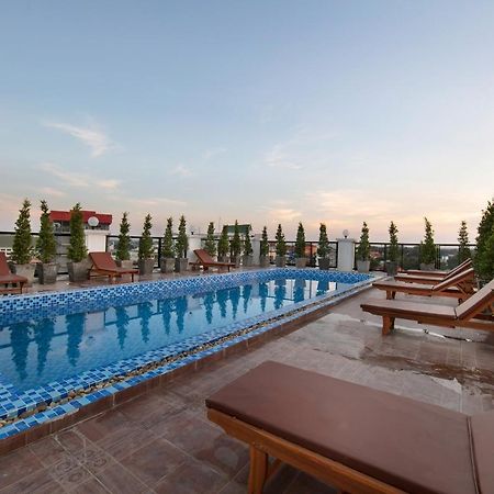 Azalea Parkview Hotel Vientiane Buitenkant foto