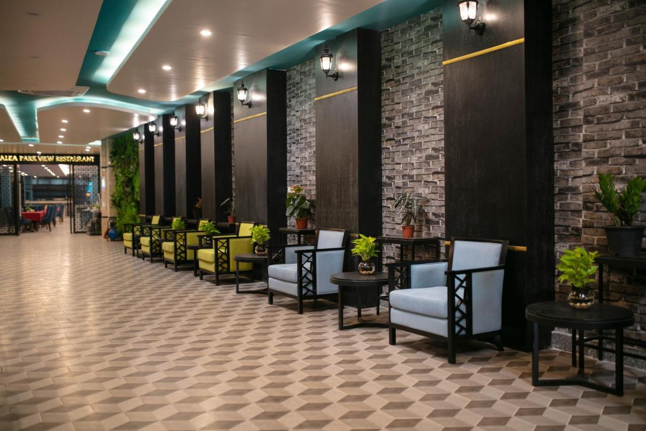 Azalea Parkview Hotel Vientiane Buitenkant foto