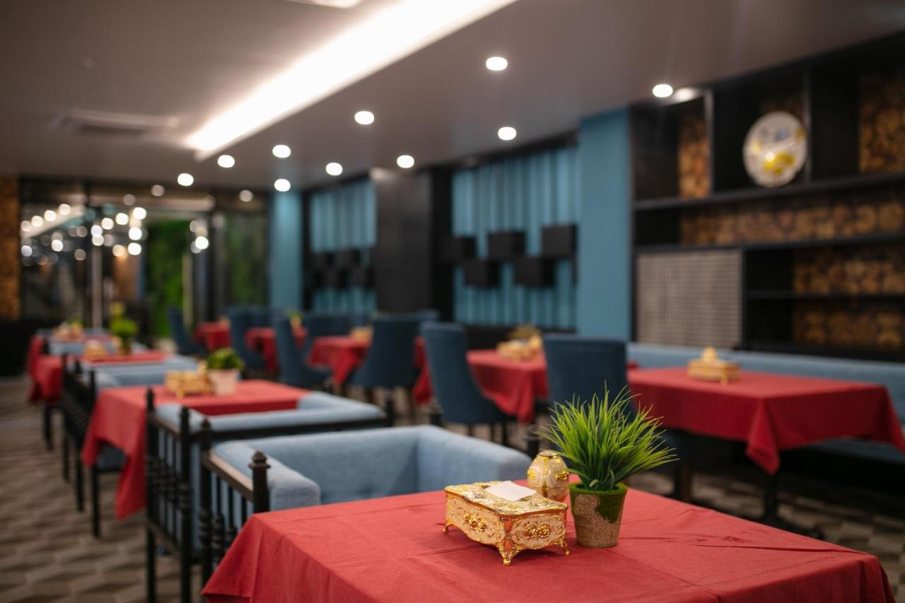 Azalea Parkview Hotel Vientiane Buitenkant foto